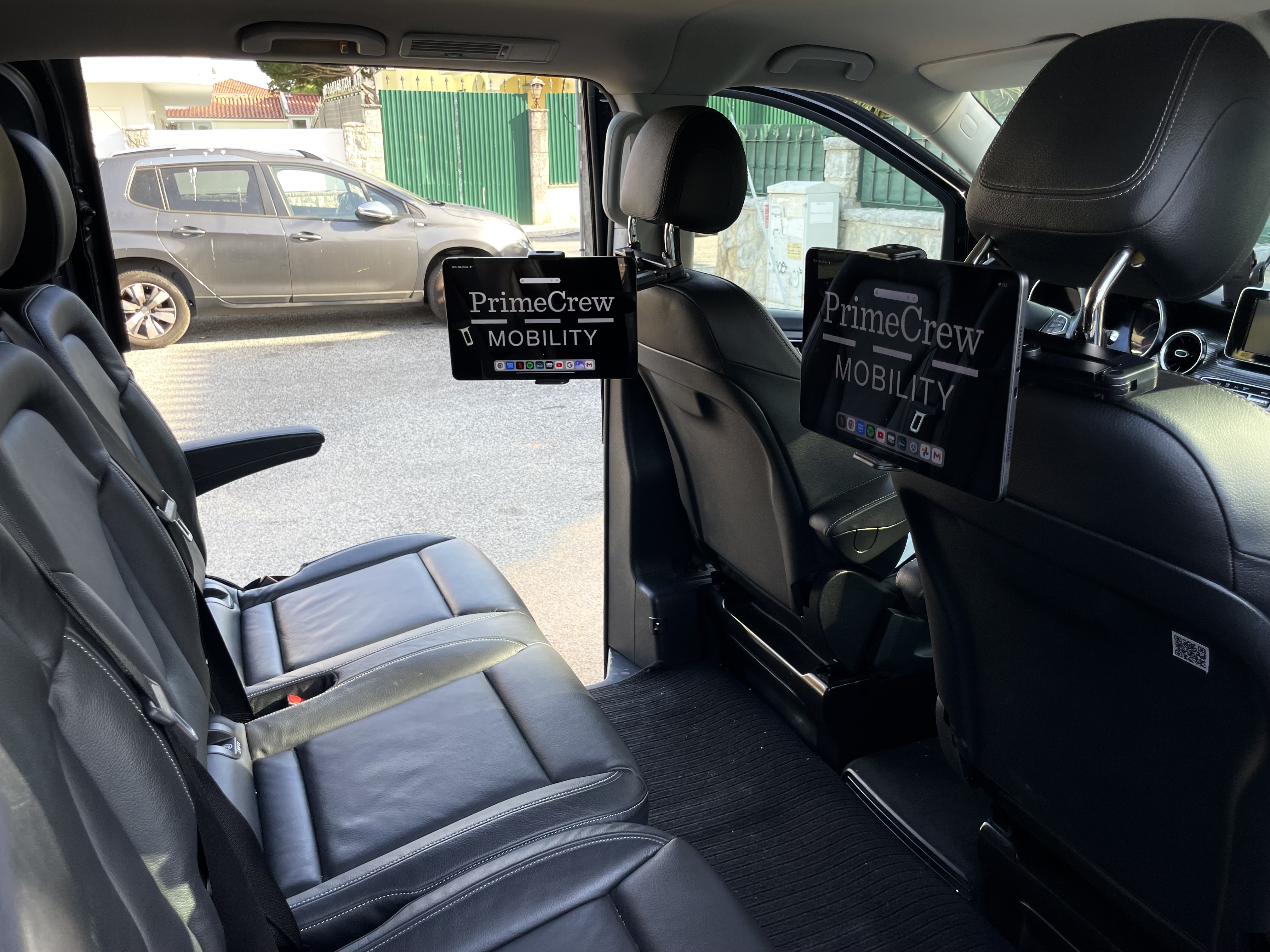 Interior view 4